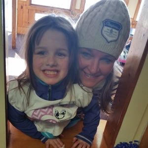 Meet your Posher, Dena